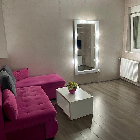 La Apartamento Jagodina Esterno foto
