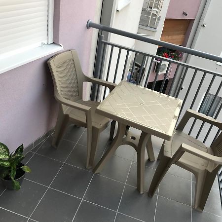 La Apartamento Jagodina Esterno foto