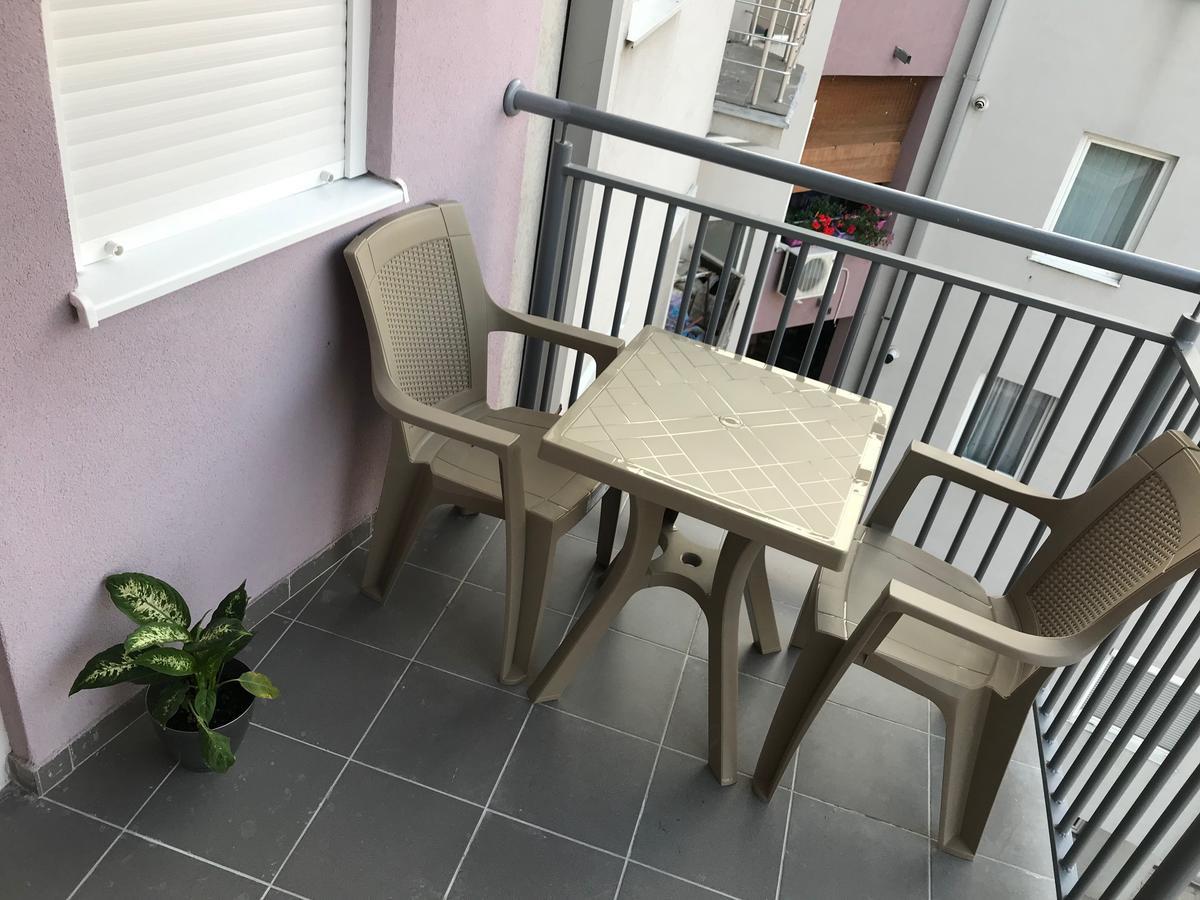 La Apartamento Jagodina Esterno foto